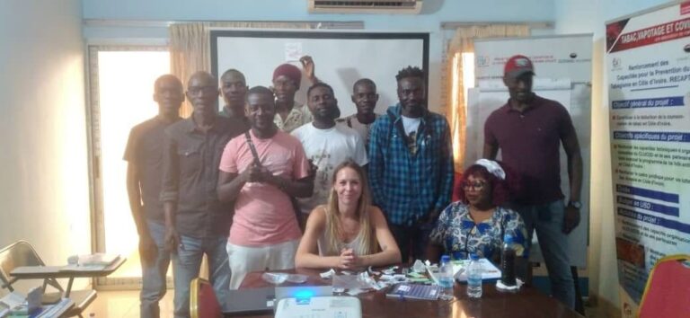 Photographie de groupe à l’issue de l’atelier de formation